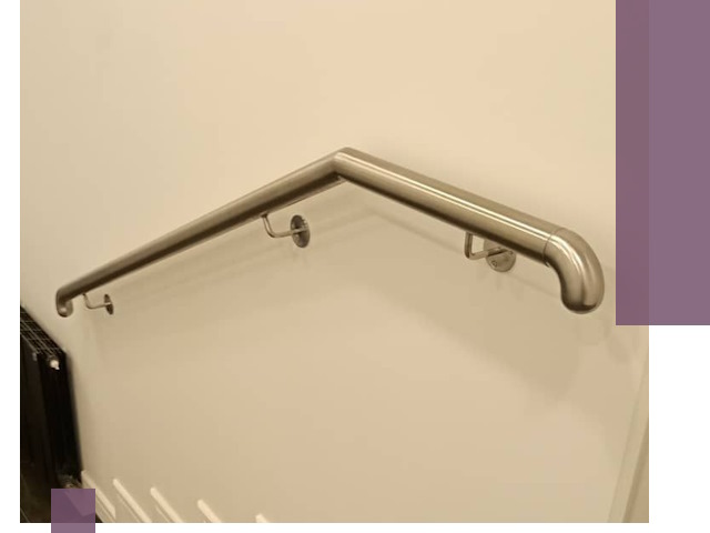 Изготовление пристенных поручней в Дагестанских Огнях под ключ за сроки